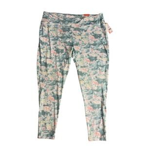 Zelos Plus Size 4X Leggings‎ in Studio Strength in Aqua Swirl